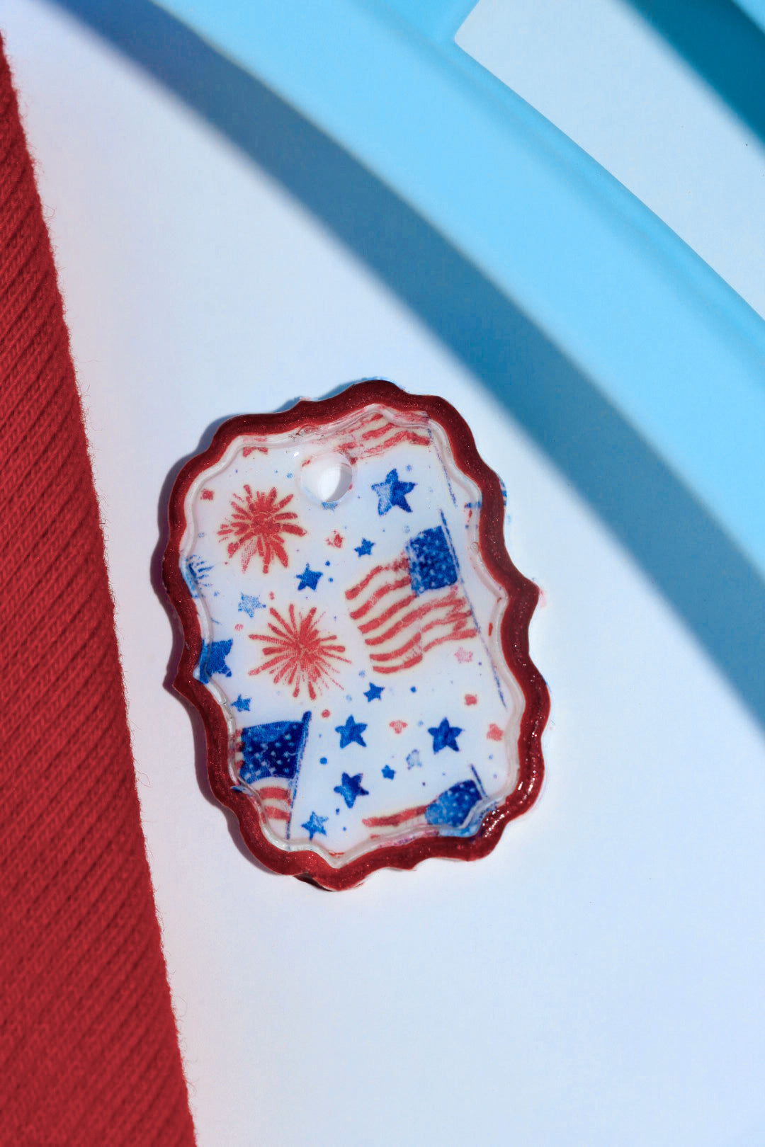 Red, White Sparkle